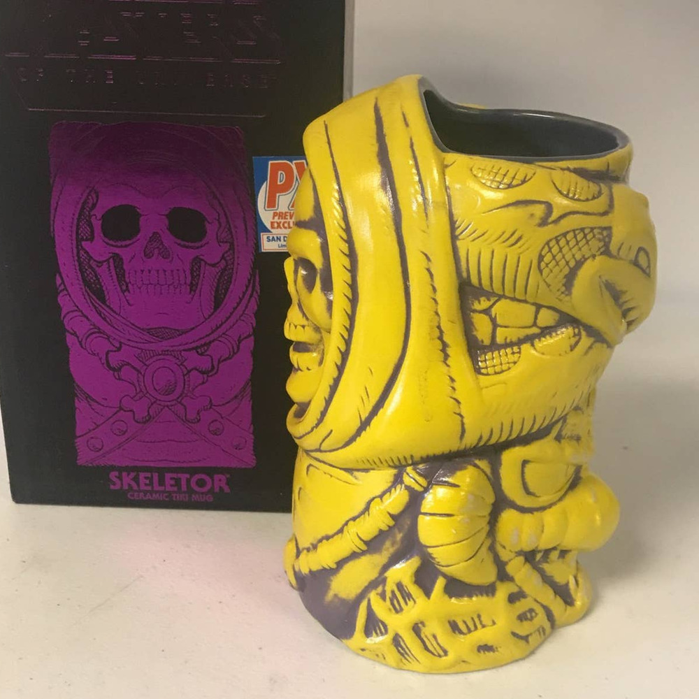 Geeki Tiki Masters of The Universe Bone Yellow Skeletor Mug- 2021 SDCC E… - Picture 5 of 6
